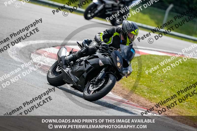 donington no limits trackday;donington park photographs;donington trackday photographs;no limits trackdays;peter wileman photography;trackday digital images;trackday photos